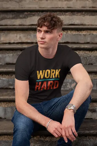 Regular T-Shirt: Work Hard